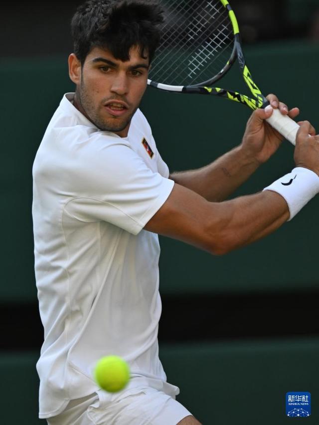 在女单与双 在女单与双