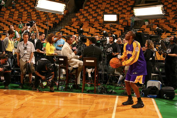 名更靠前 名更靠前